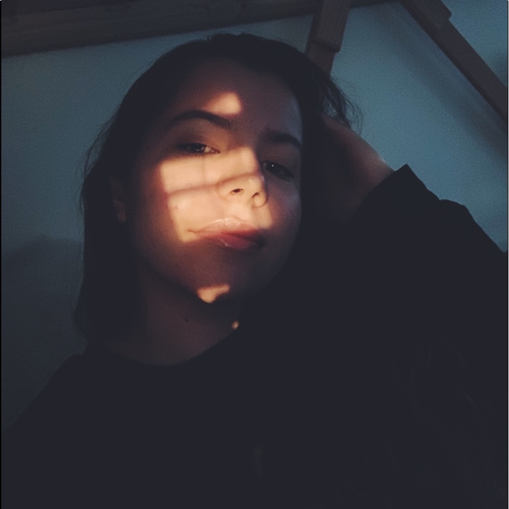 Meet your Posher, Mikaela